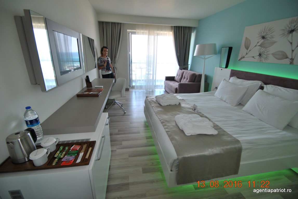 imagini hotel FLORA GARDEN KUSADASI